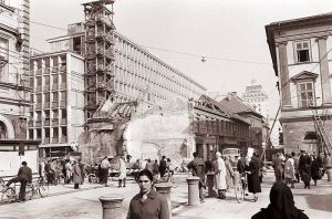 narodna_kavarna_rušenje_narodna_čitalnica_titova_slovenska_cesta_kazina_Ljubljana_1961
