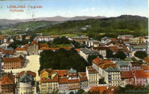 Kongresni_trg_Rožnik_Uršulinska_cerkev_Kazina_1922