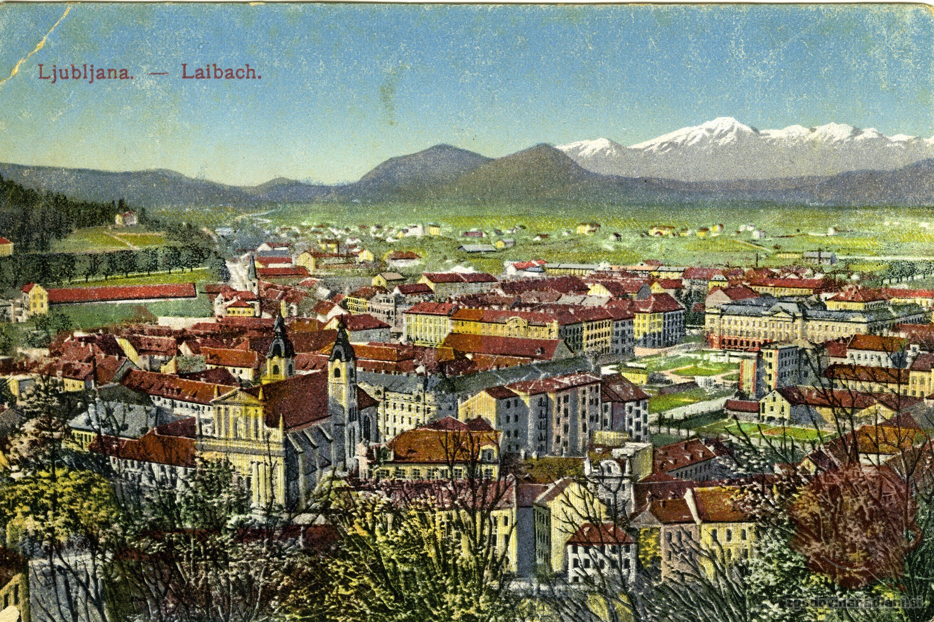 Ljubljana_Marijin_trg_Franciskanska_cerkev_Sodna_palača