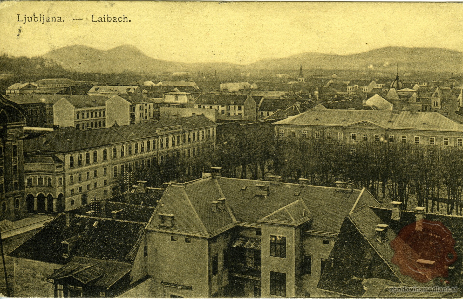 Ljubljana_Kazina_Uršulinska_cerkev_Park_Zvezda