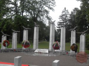 ruski spomenik v ljubljani