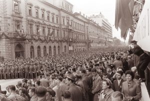 Prvomajski_sprevod_v_Ljubljani_1961_Wiki, Večer