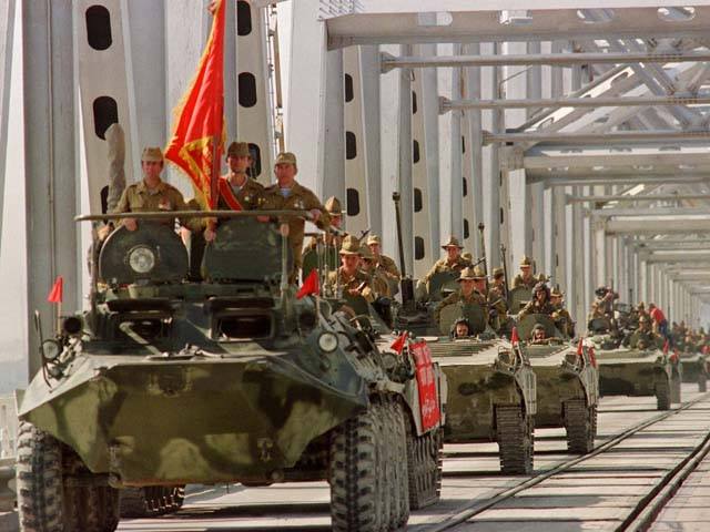 Umik sovjetskih enot iz Afganistana