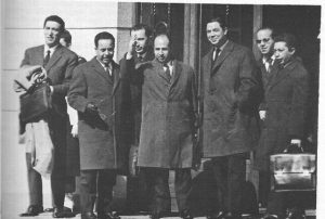Delegacija alžirskega »Narodnega osvobodilnega gibanja« v Evianu (FOTO Wikipedia)