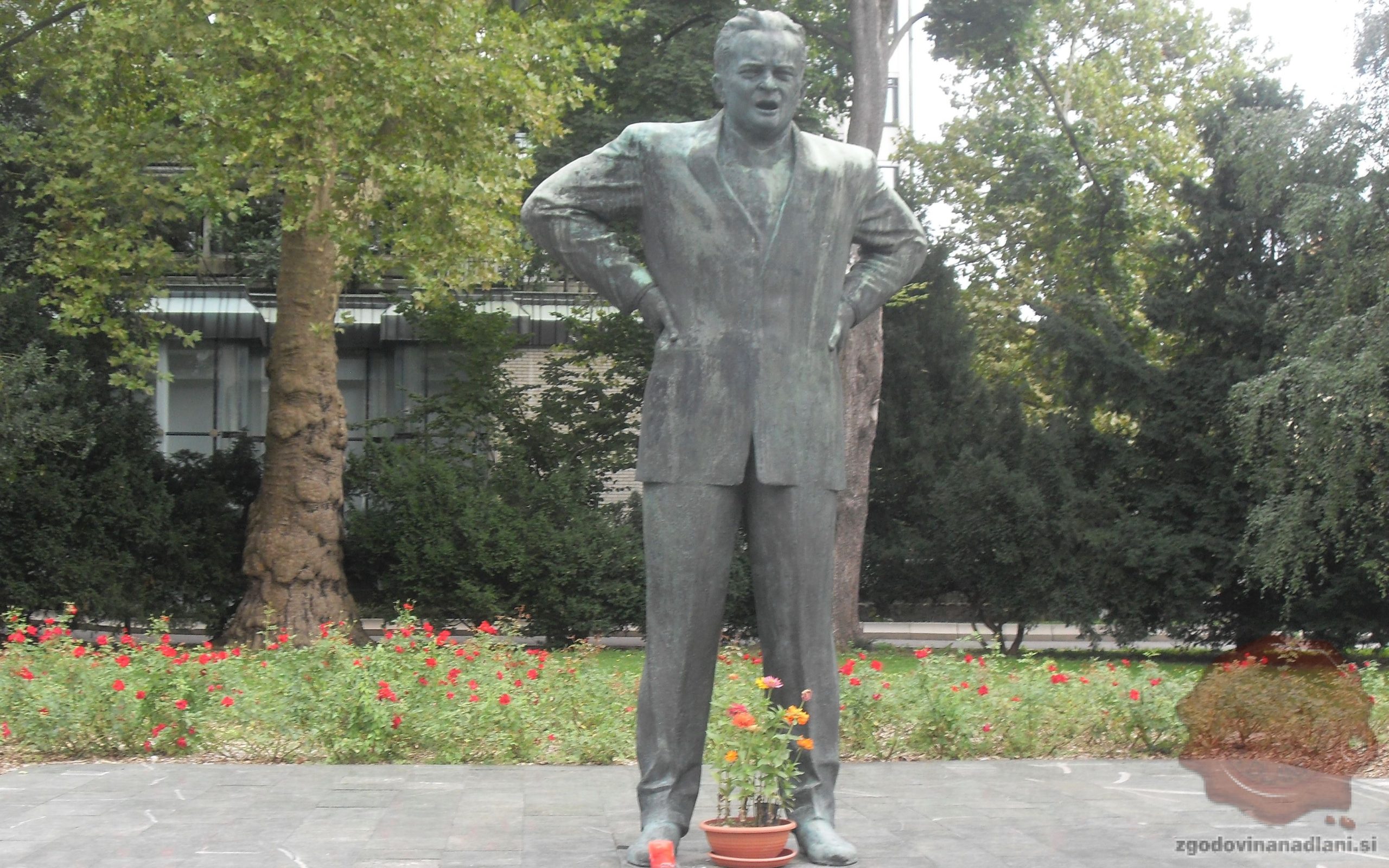 Spomenik Borisu Kidriču v Ljubljani (FOTO: Danijel Osmanagić)