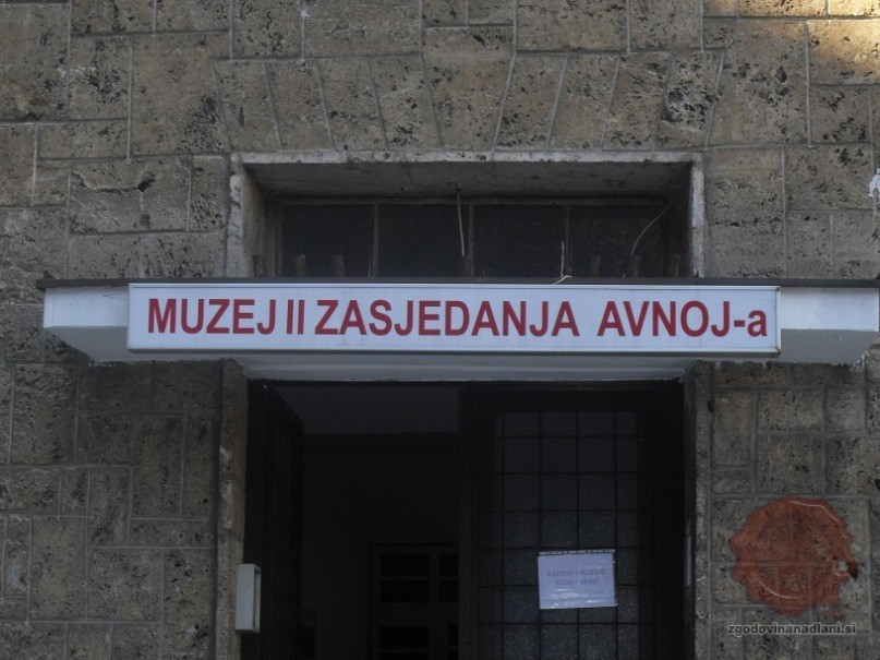 Muzej posvečen drugemu zasedanu AVNOJ-a. Foto Danijel Osmanagić.